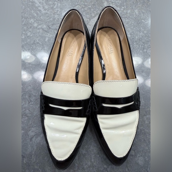 MICHAEL MICHAEL KORS Patent Leather Shoes - Picture 2 of 12